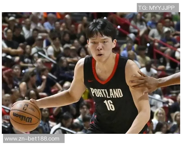 杨瀚森首秀遭隔扣五分钟教练称这是他成长的重要起点