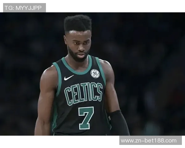 杰伦布朗回应外界质疑坚定信念期待赛季精彩表现