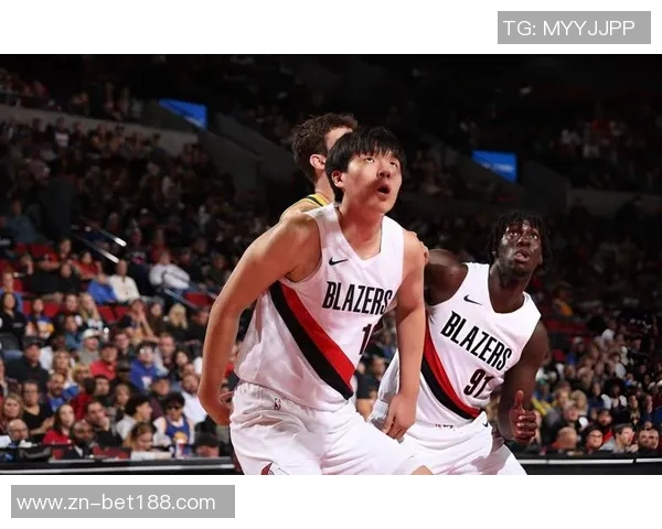 快船半场篮板仅9个开拓者命中率超六成展现强大火力