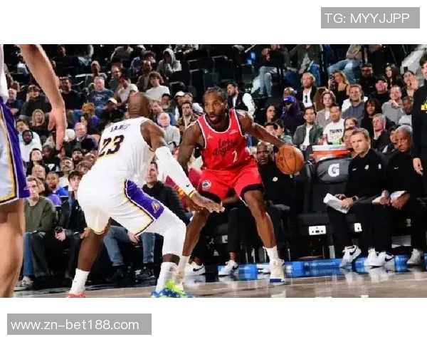 字母哥与浓眉市场现状分析买卖双方诚意不足导致交易冷淡